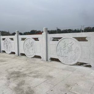广元芝麻白河道栏杆 石材栏杆
