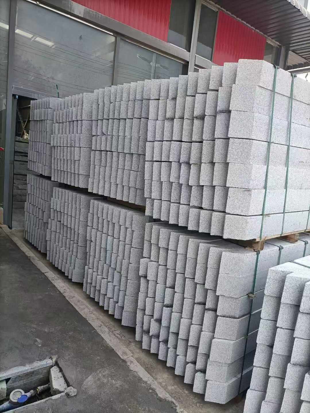 广元芝麻白树围石 树池