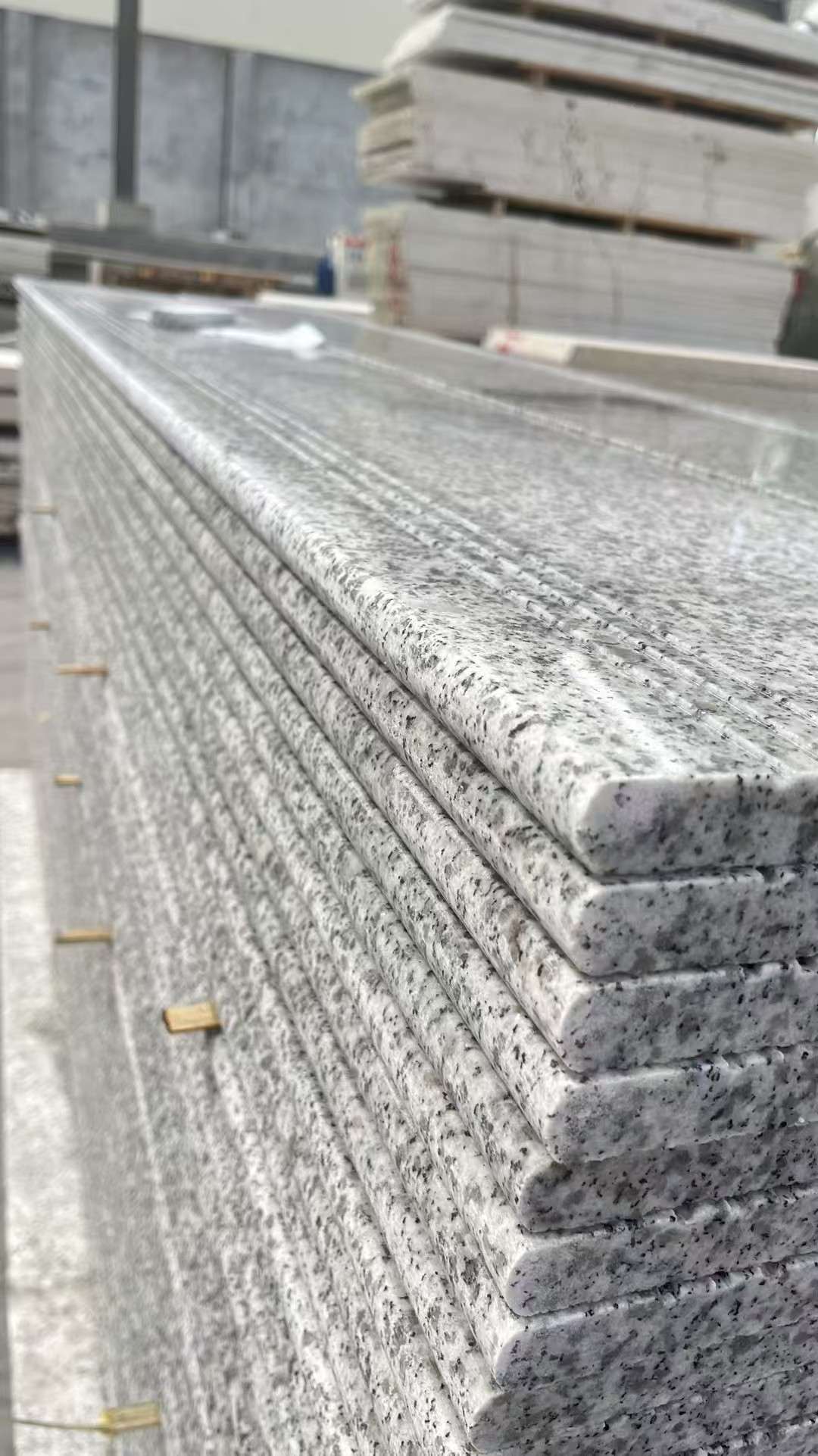 广元芝麻白楼梯踏步 花岗岩楼梯板材